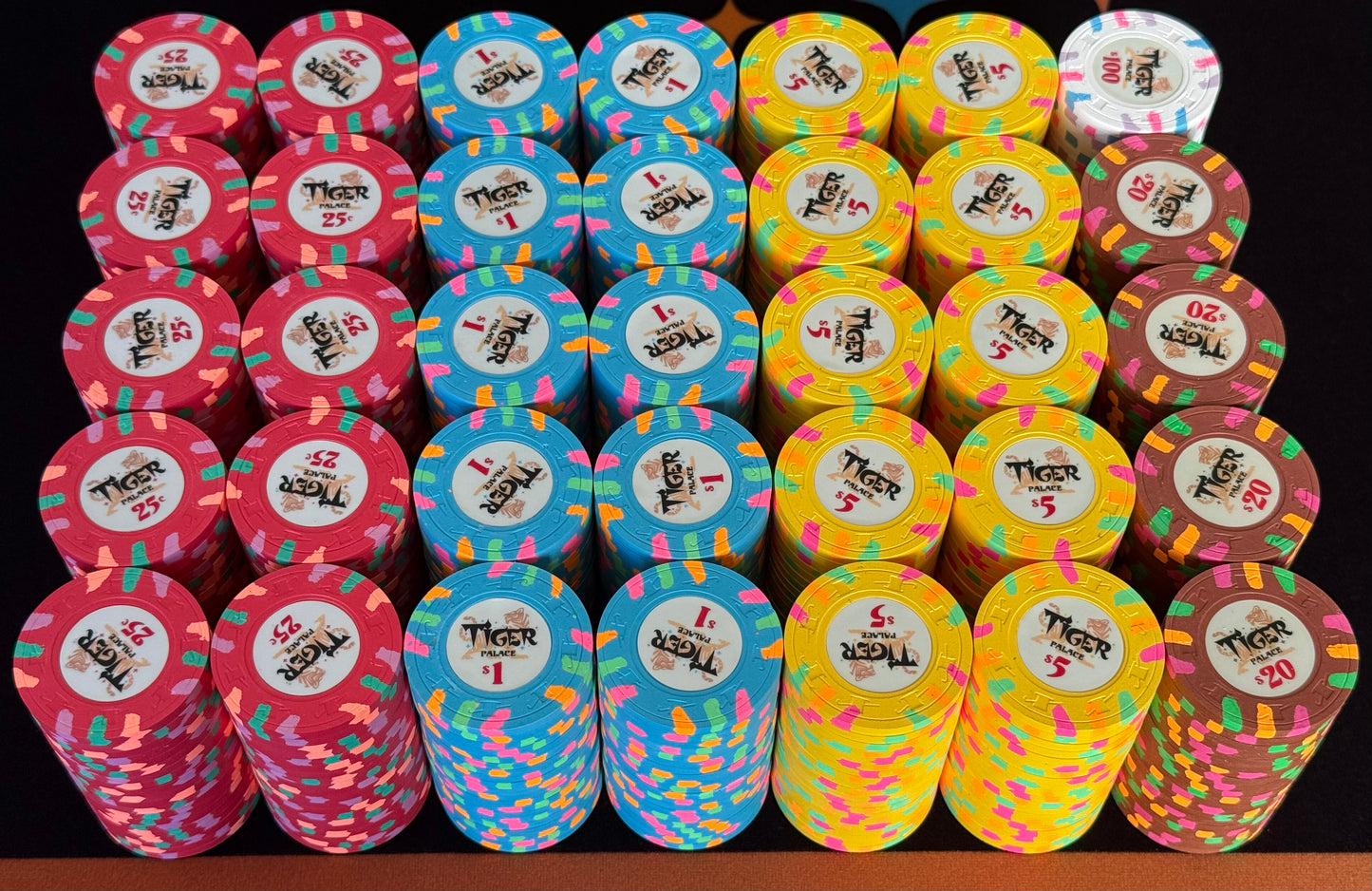 Tiger Palace (Paulson) Cash Set: Custom 'Bear Claws' - $0.25/$0.50 'Cali' Set - 700 chips