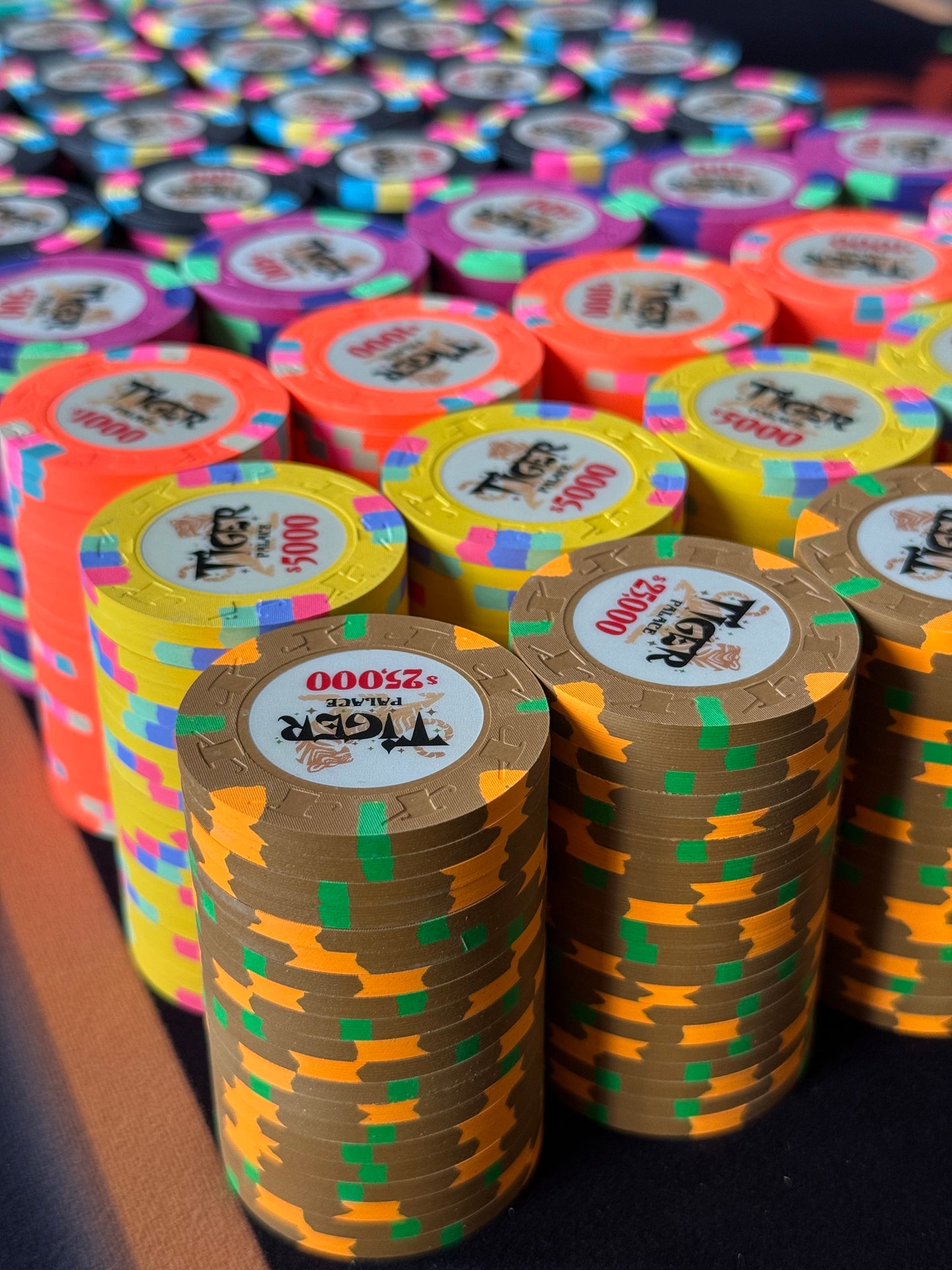 Tiger Palace (Paulson) Cash Set: VIP1 $5/$10 to $50/$100+ 'Vegas' set - 1200 chips