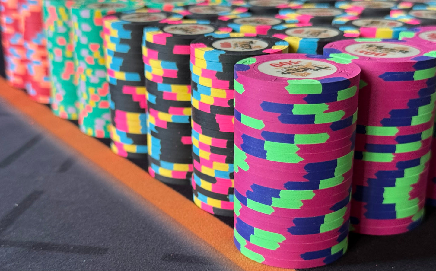 Tiger Palace (Paulson) Cash Set: VIP1 $5/$10 'Vegas' set - 800 chips