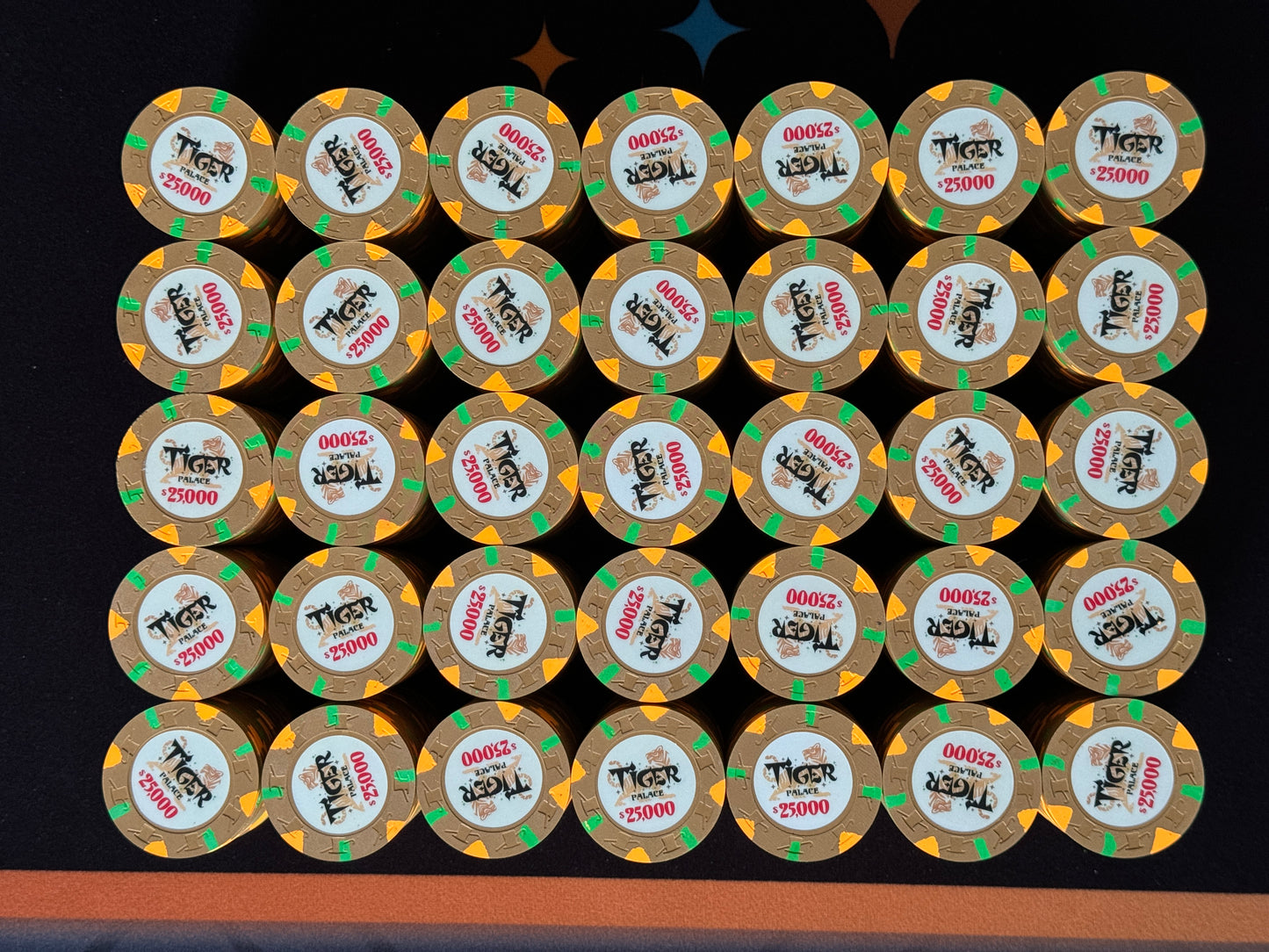Tiger Palace (Paulson) Misc Cash $25,000 chip - Gold - 43mm - One Barrel