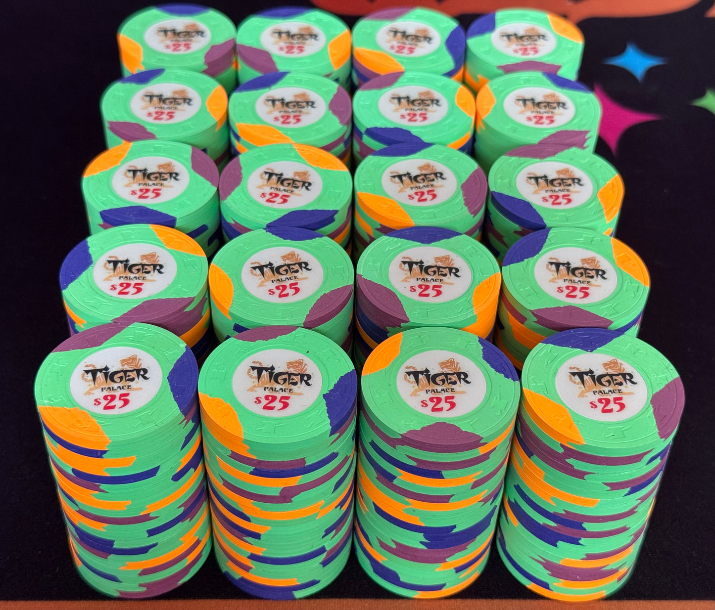 Tiger Palace (Paulson) Tri-moon cash $25 - Green 39mm - One Barrel