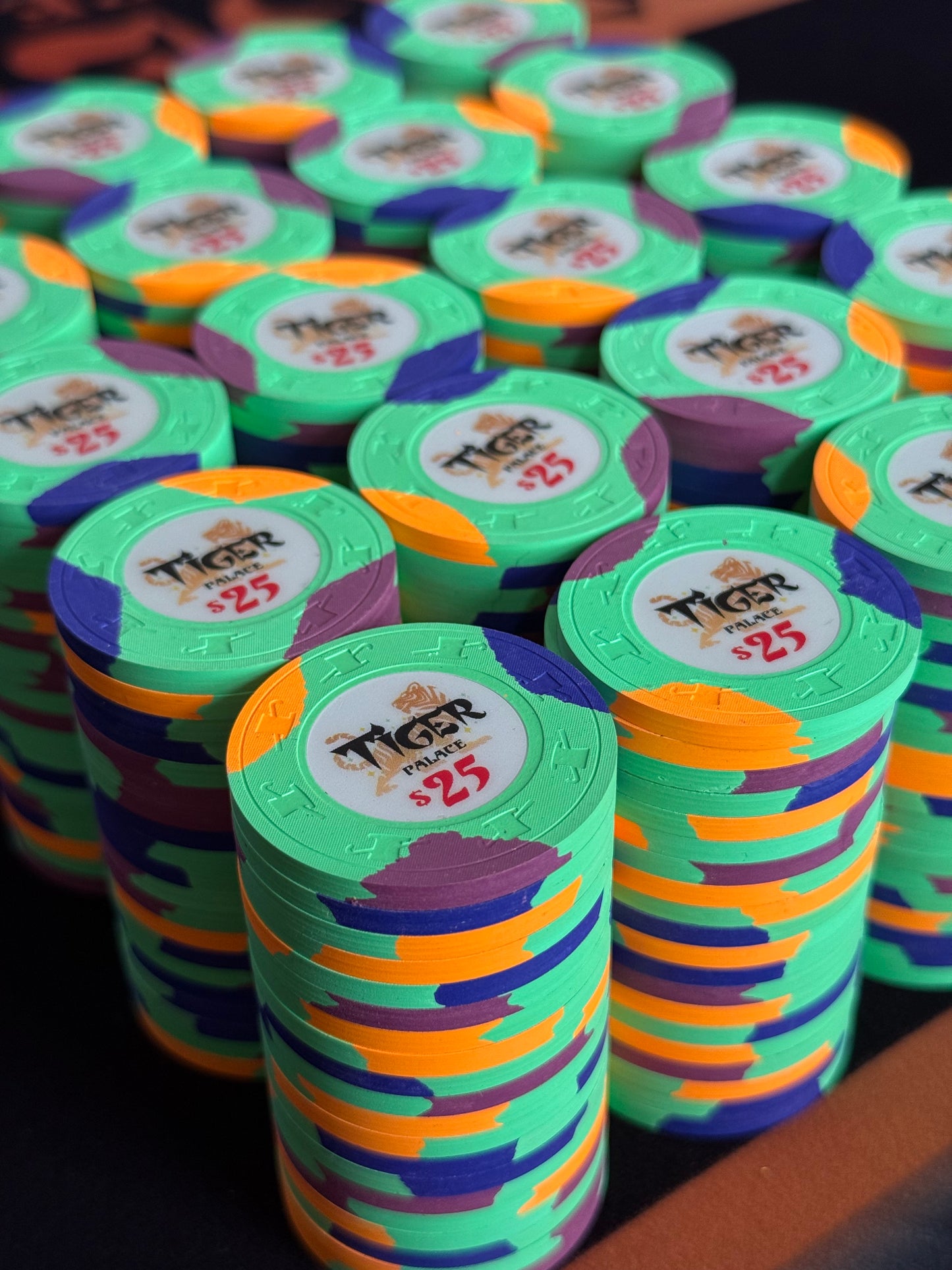 Tiger Palace (Paulson) Tri-moon cash $25 - Green 39mm - One Barrel