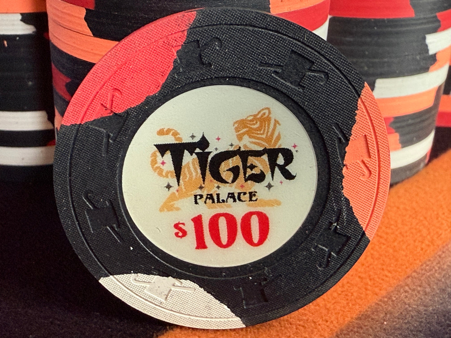 Tiger Palace (Paulson) Tri-moon cash $100 - Black 39mm - One Barrel