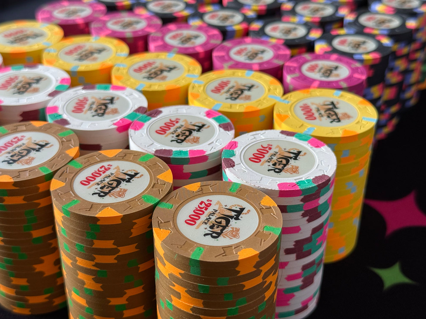 Tiger Palace (Paulson) Cash Set: VIP2 $25/$50 to $50/$100+ 'Vegas' set - 1000 chips