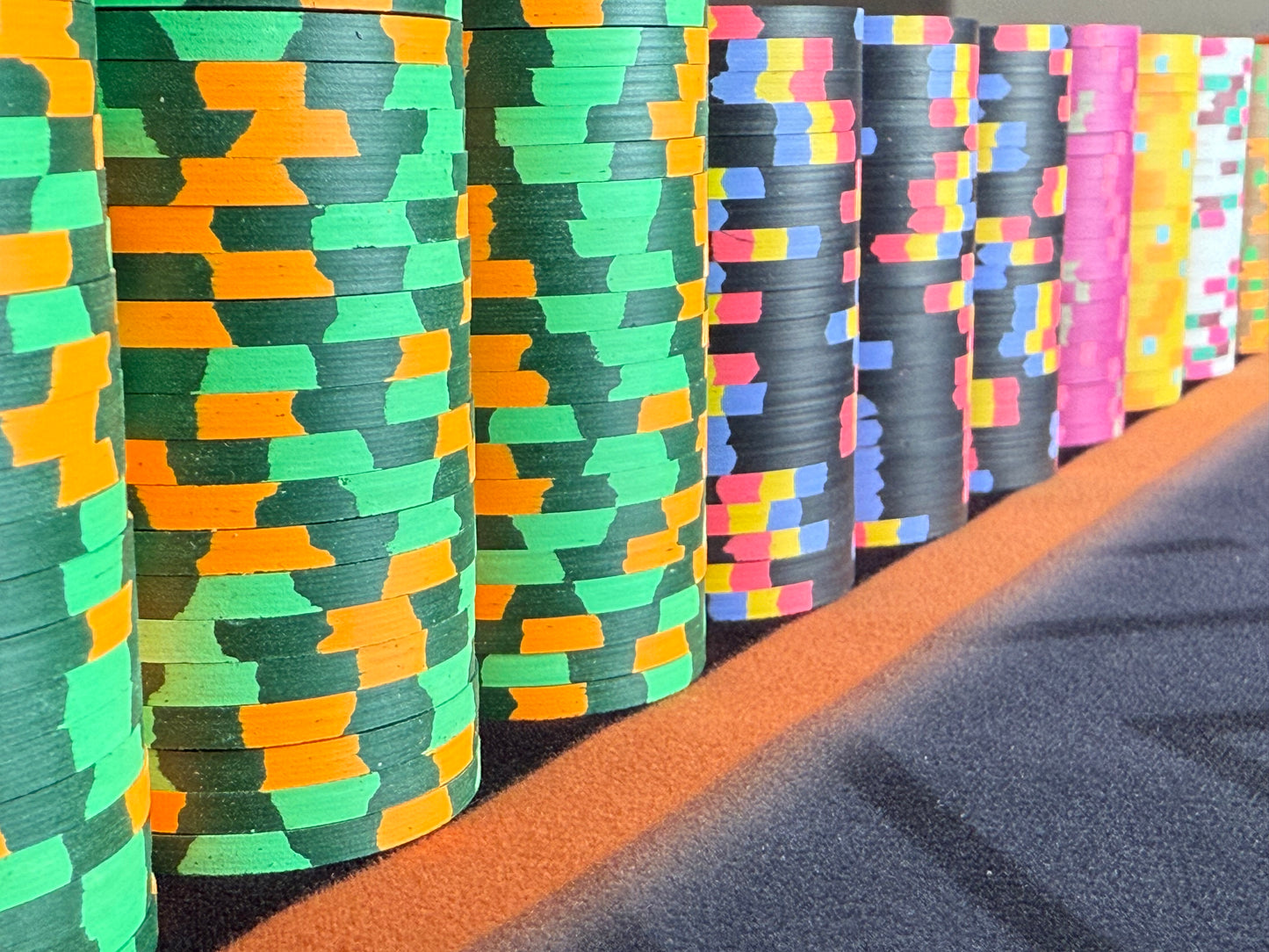 Tiger Palace (Paulson) Cash Set: VIP2 $25/$50 to $50/$100+ 'Vegas' set - 1000 chips