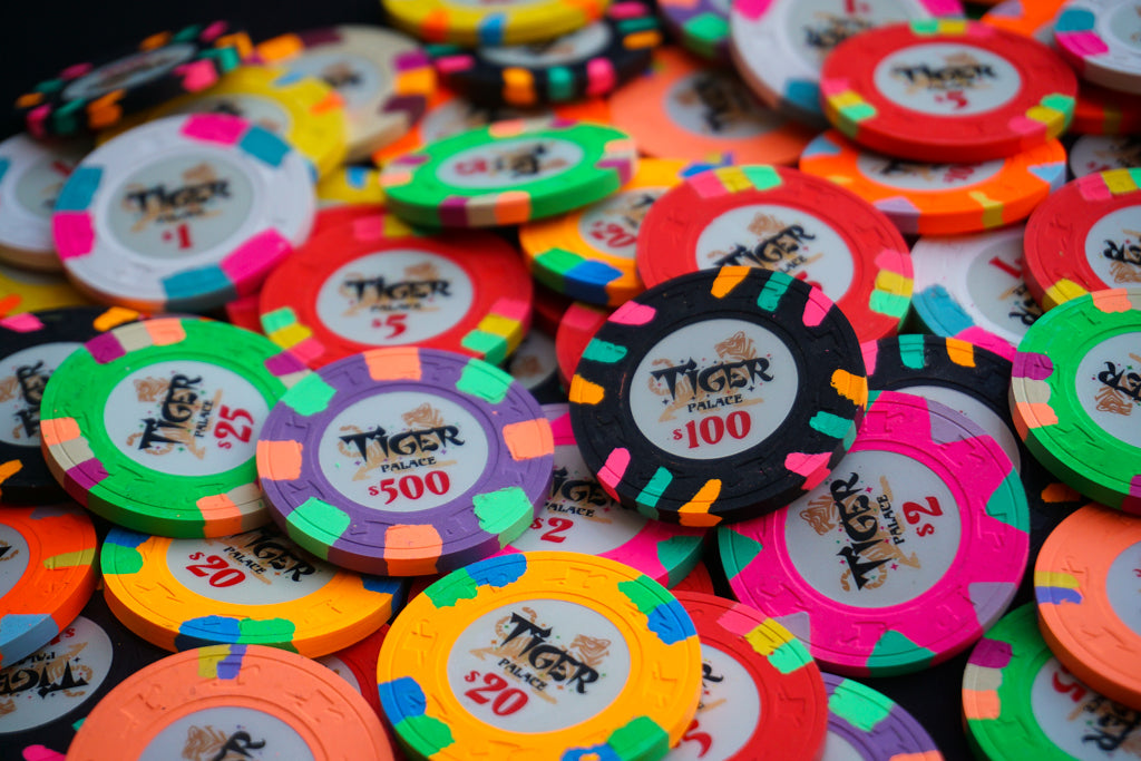 Tiger Palace (Paulson) Primary Cash $20 chip - Arc Yellow (orange) 39mm - One Barrel