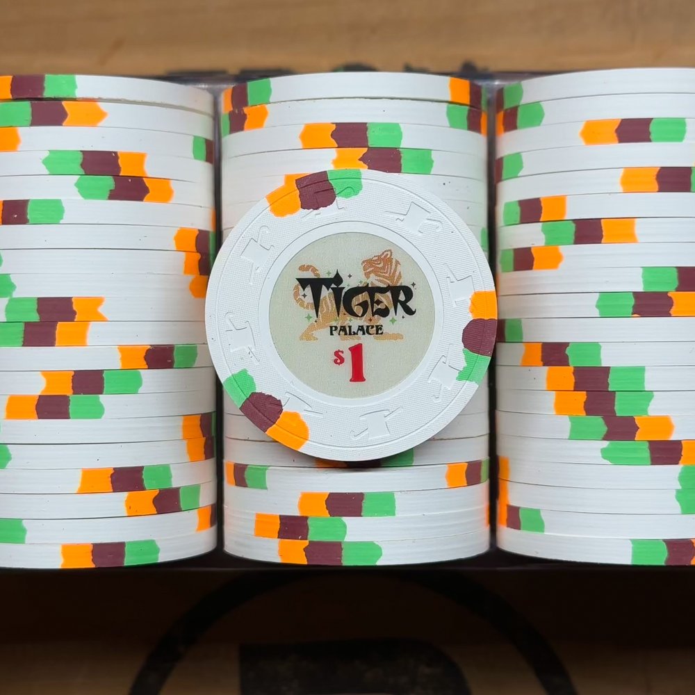 Tiger Palace (Paulson) VIP1 Cash $1 chip - White 39mm - One Barrel