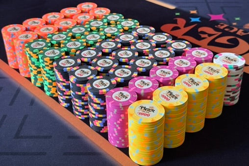 Tiger Palace (Paulson) Cash Set: VIP2 $5/$10/$25+ 'Vegas' set - 900 chips