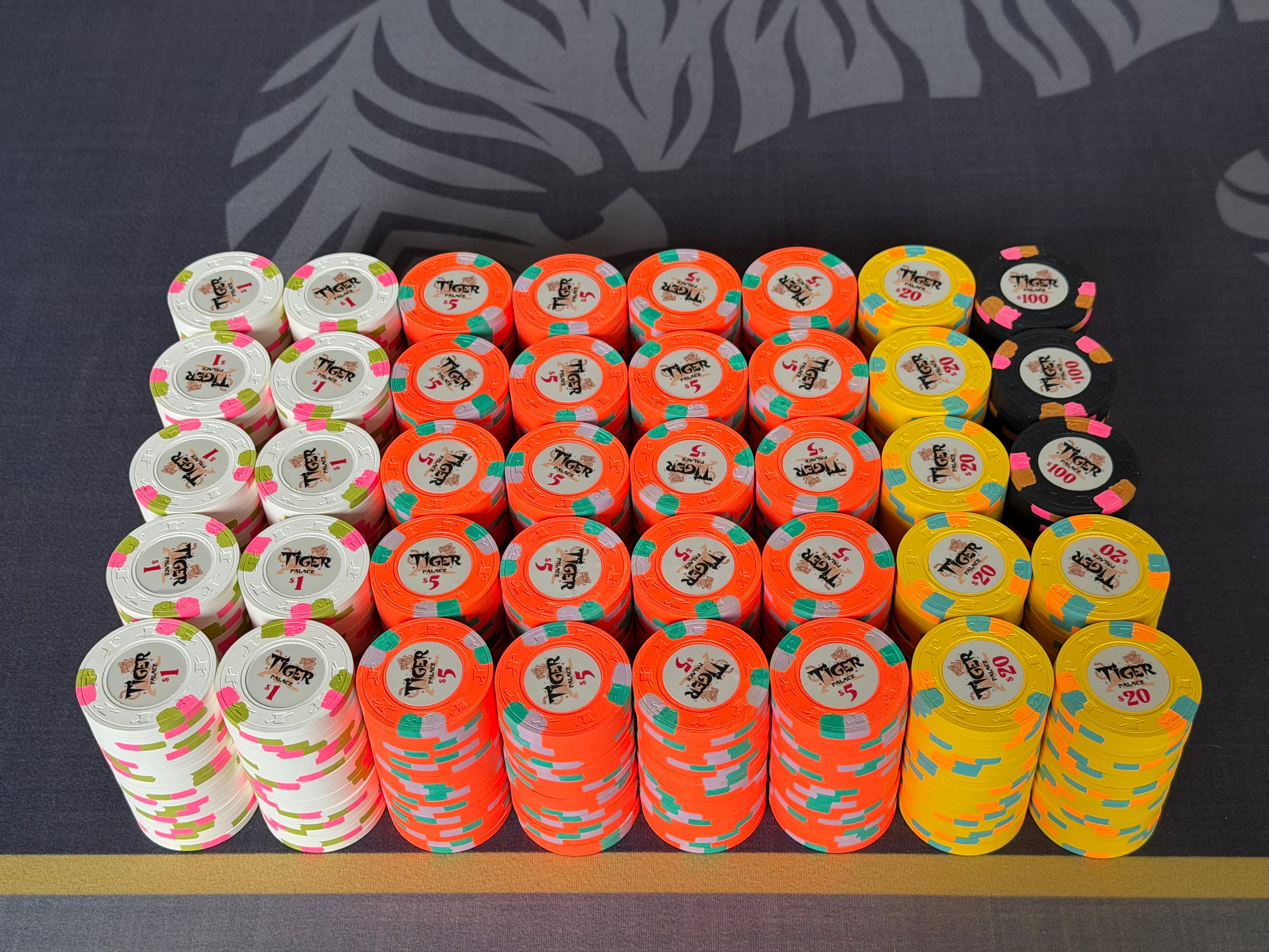 Tiger Palace (Paulson) relabeled $1/$2 Cash Set (Vegas colors, blaze orange $5s, yellow $20s) - 800 Chips
