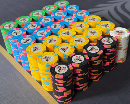 Tiger Palace (Paulson) relabeled $0.25/$0.50 Cash Set (cali colors, green fracs)- 600 Chips