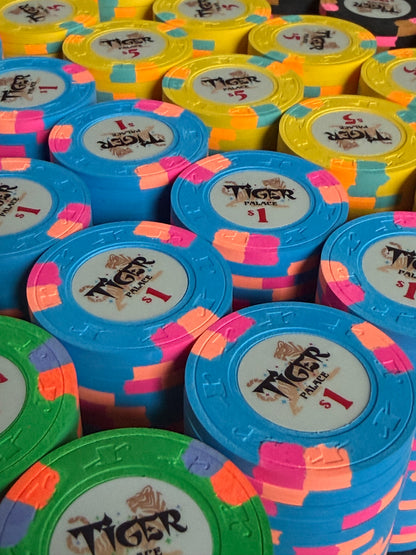 Tiger Palace (Paulson) relabeled $0.25/$0.50 Cash Set (cali colors, green fracs)- 600 Chips