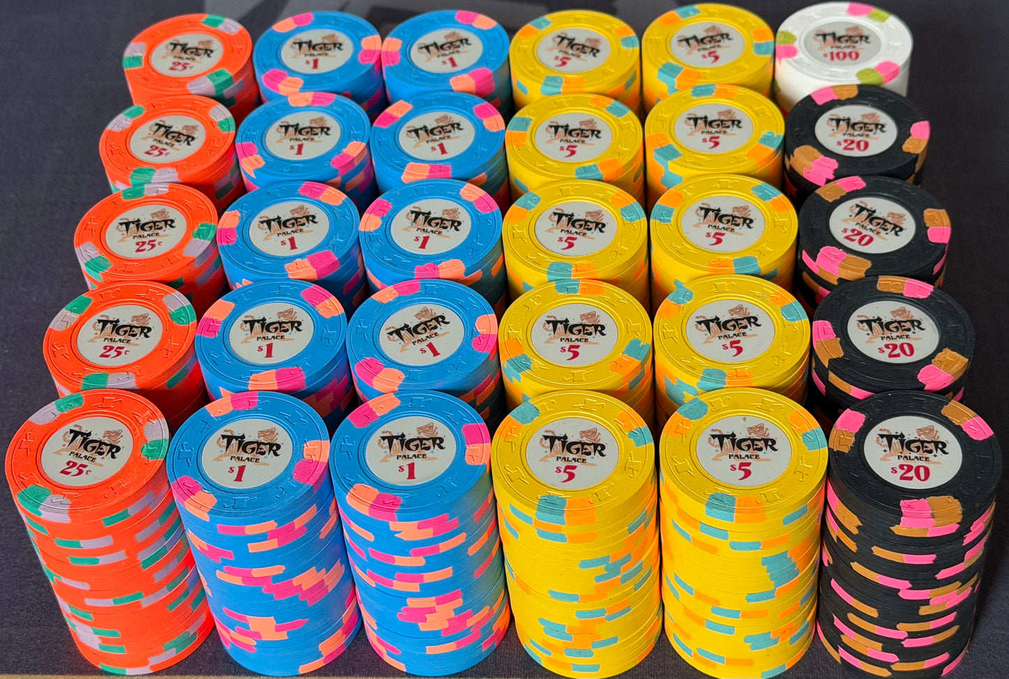 Tiger Palace (Paulson) relabeled $0.25/$0.50 Cash Set (cali colors, orange fracs) - 600 Chips