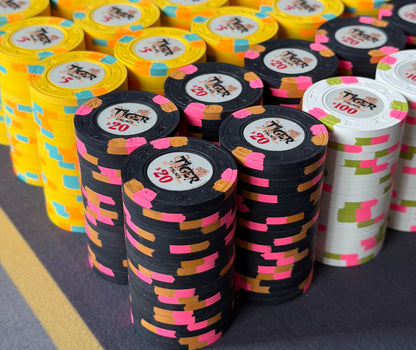 Tiger Palace (Paulson) relabeled $1/$2 Cash Set (cali colors, black $20s) - 800 Chips