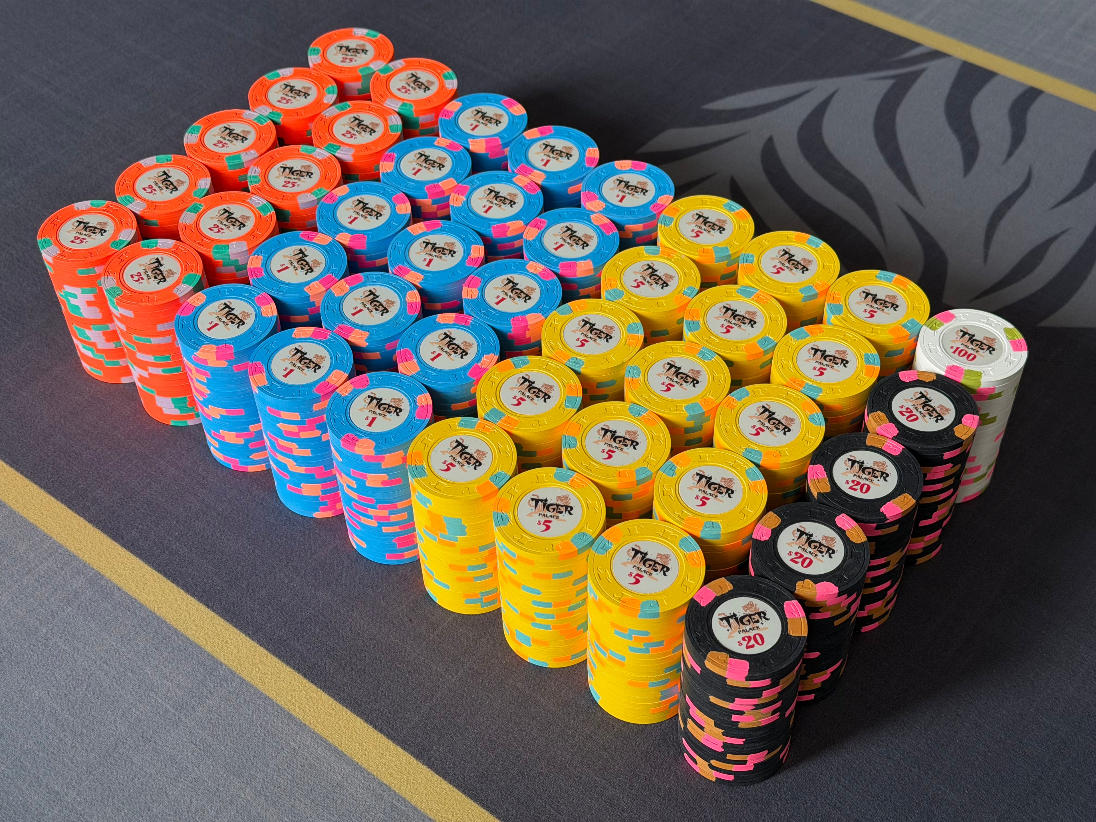 Tiger Palace (Paulson) relabeled $0.25/$0.50 Cash Set (cali colors, orange fracs) - 900 Chips