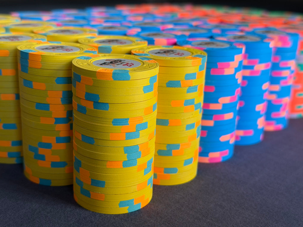 Tiger Palace (Paulson) relabeled $0.25/$0.50 Cash Set (Vegas colors, yellow fracs, blaze orange $5s) - 800 Chips