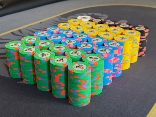 Tiger Palace (Paulson) relabeled $0.25/$0.50 Cash Set (cali colors, green fracs)- 700 Chips
