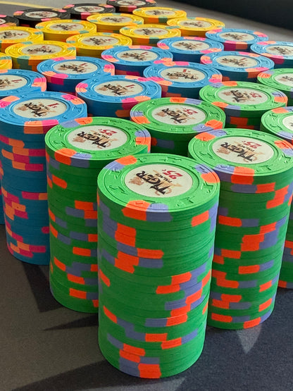 Tiger Palace (Paulson) relabeled $0.25/$0.50 Cash Set (cali colors, green fracs)- 700 Chips