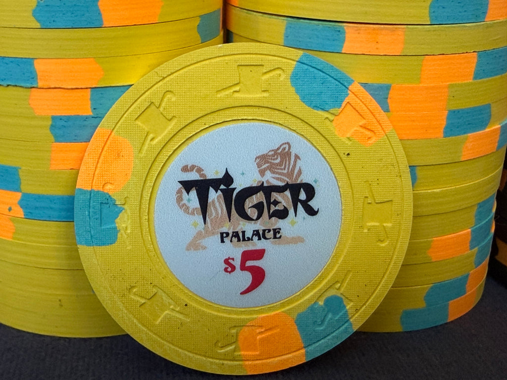 Tiger Palace (Paulson) relabeled $0.25/$0.50 Cash Set (cali colors, green fracs)- 700 Chips
