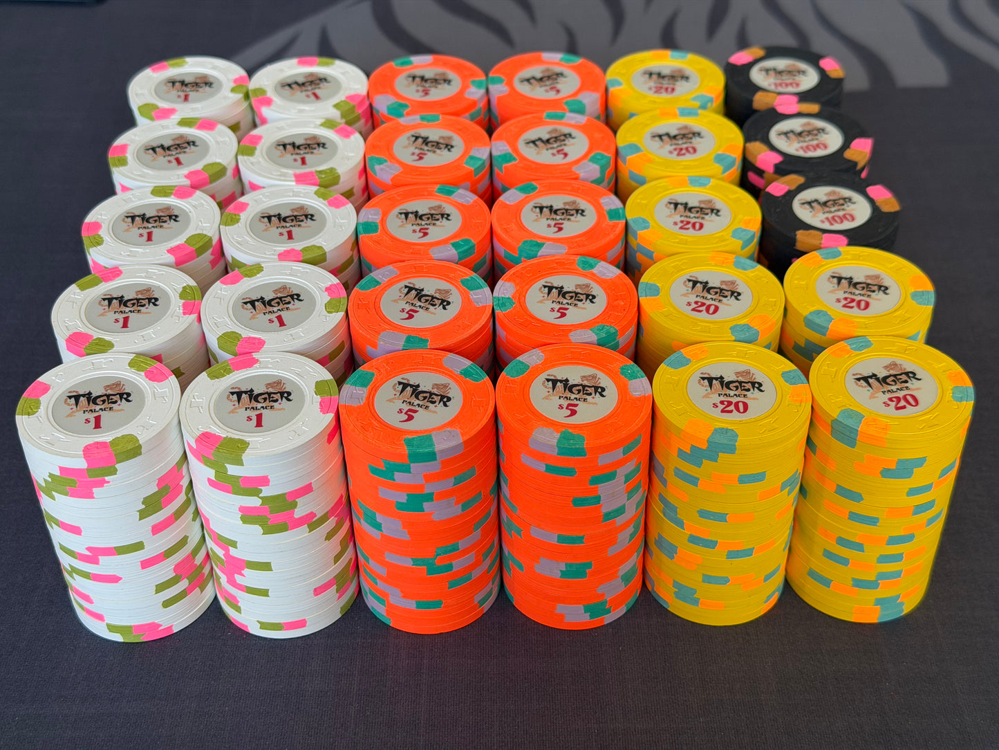 Tiger Palace (Paulson) relabeled $1/$2 Cash Set (Vegas colors, blaze orange $5s, yellow $20s) - 600 Chips (Copy)