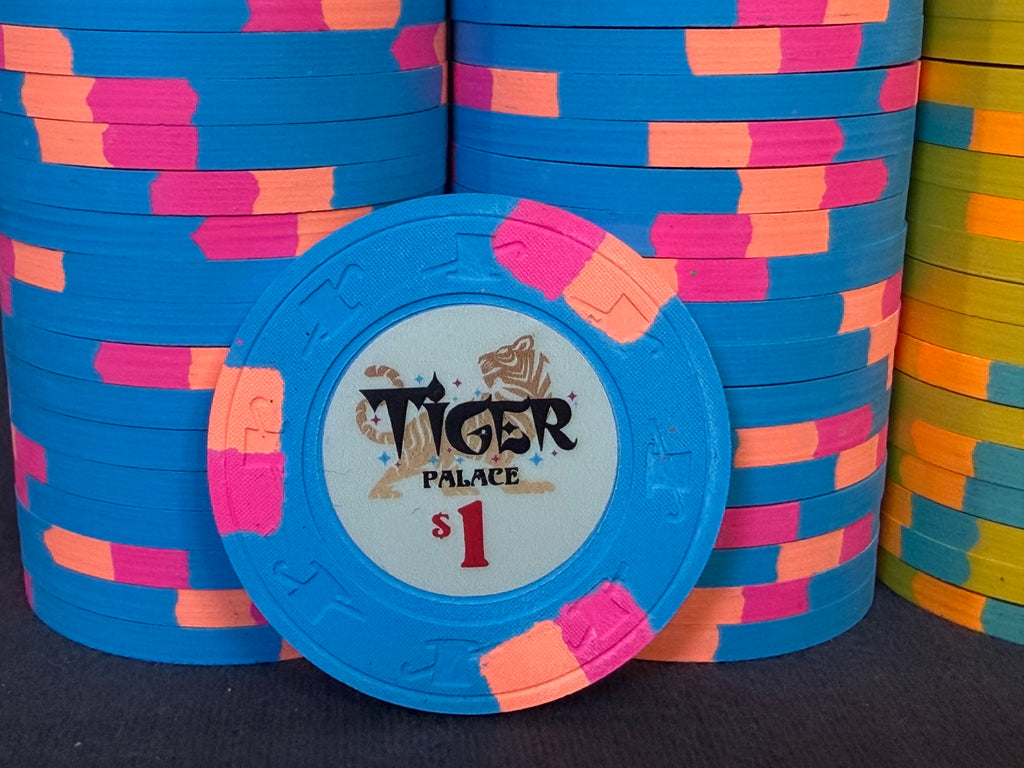 Tiger Palace (Paulson) relabeled $1/$2 Cash Set (cali colors, black $20s) - 700 Chips