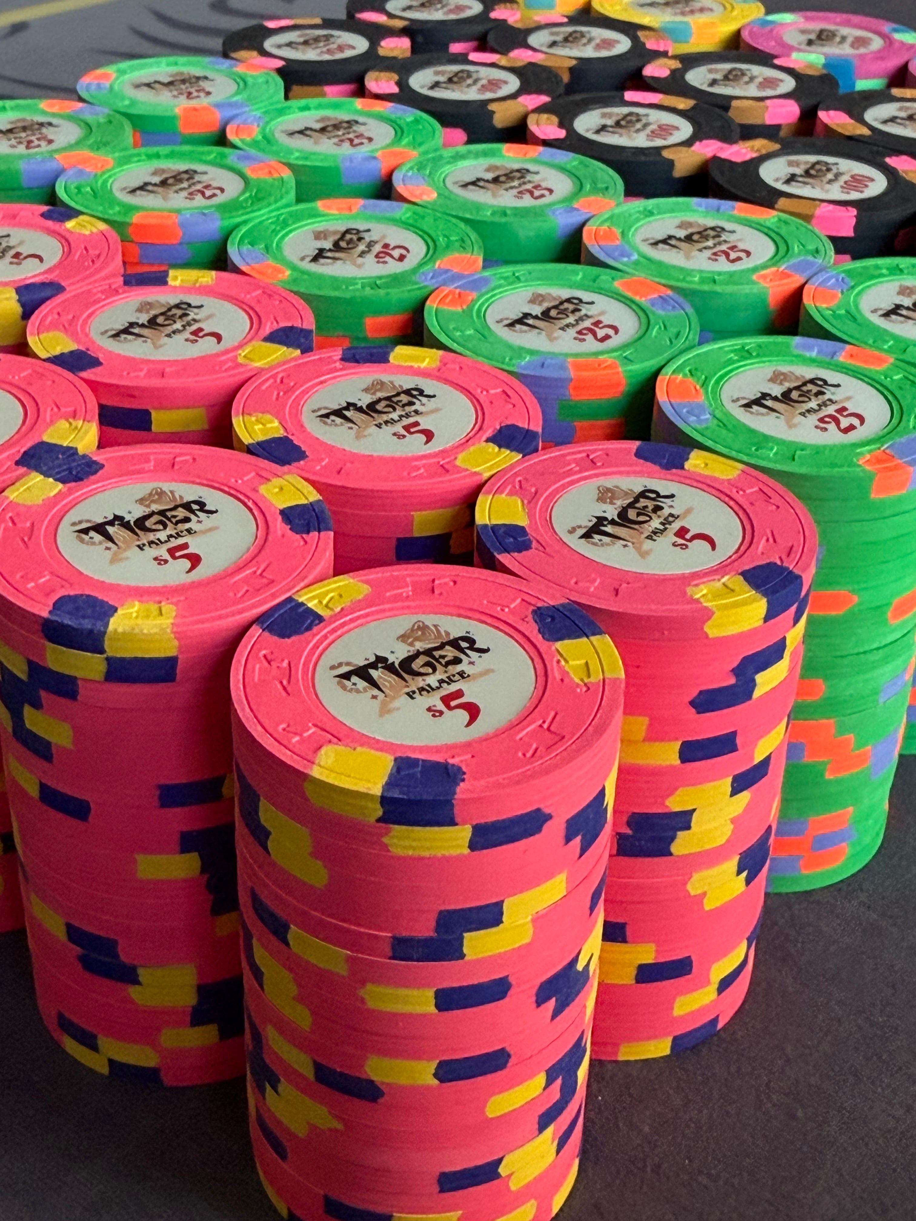 Tiger Palace (Paulson) relabeled $5/$10 Cash Set (Vegas colors)- 700 Chips