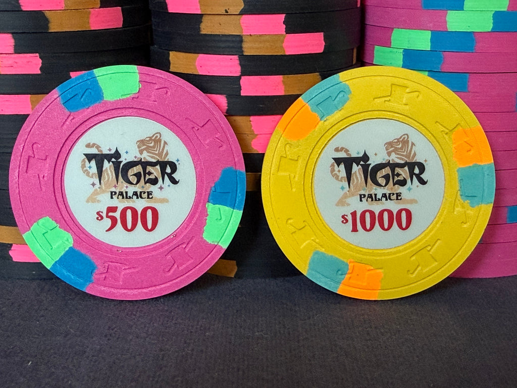 Tiger Palace (Paulson) relabeled $5/$10 Cash Set (Vegas colors)- 700 Chips