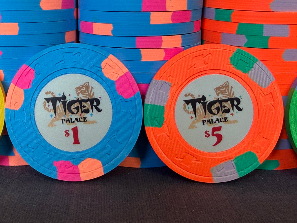 Tiger Palace (Paulson) relabeled $0.25/$0.50 Cash Set (Vegas colors, yellow fracs, blaze orange $5s) - 600 Chips
