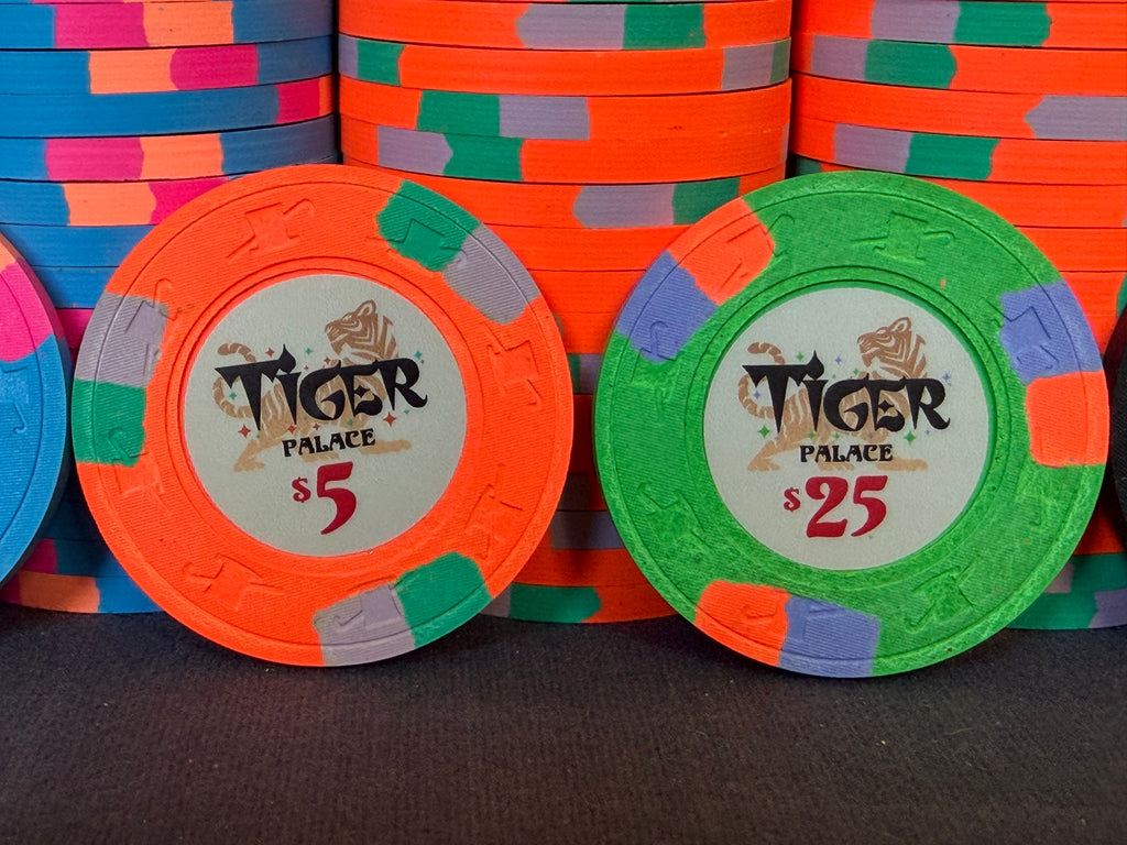 Tiger Palace (Paulson) relabeled $0.25/$0.50 Cash Set (Vegas colors, yellow fracs, blaze orange $5s) - 600 Chips