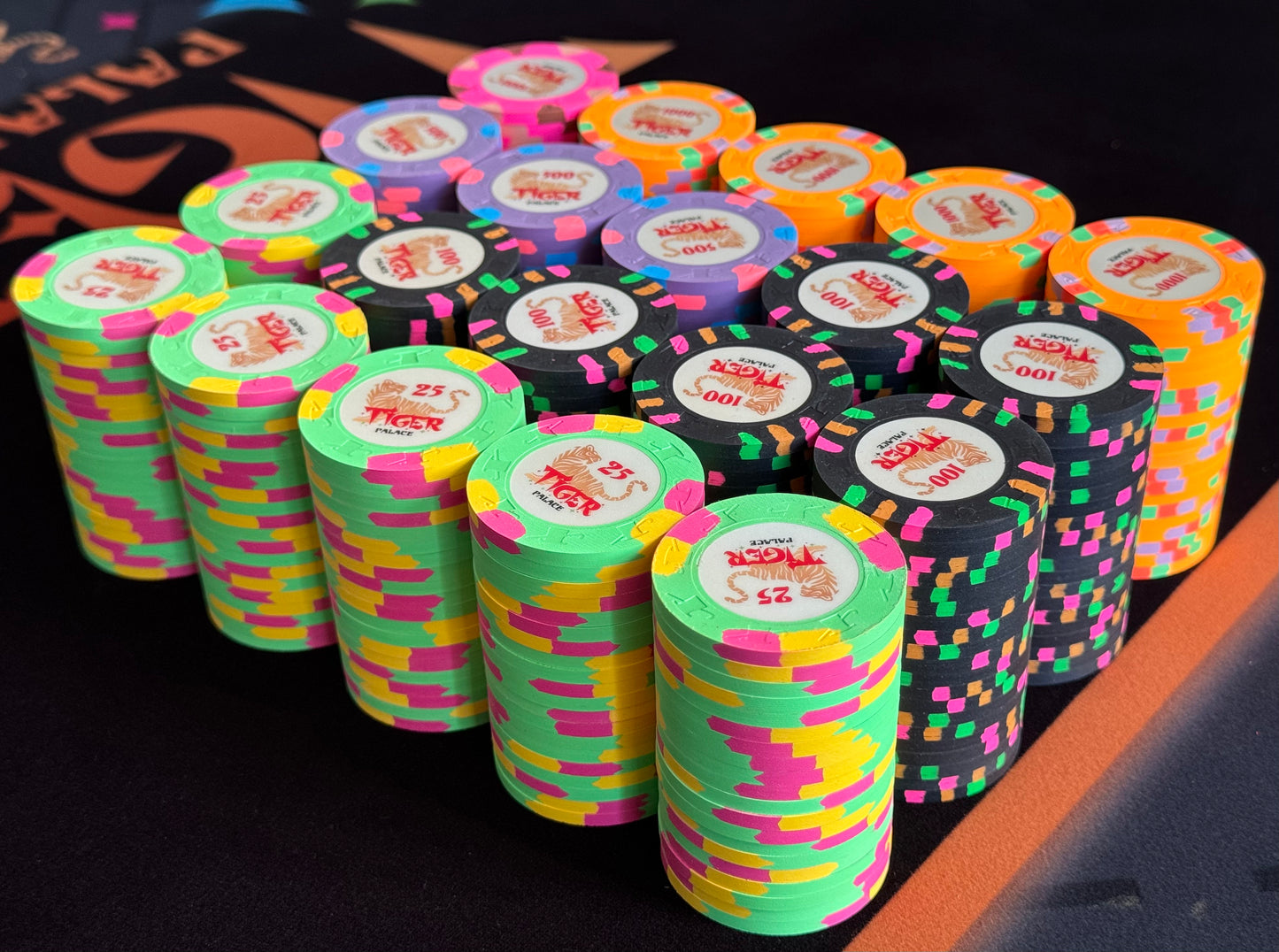 Tiger Palace (Paulson) Tournament Set: T-25 Based, oversized (43mm), 400 chips