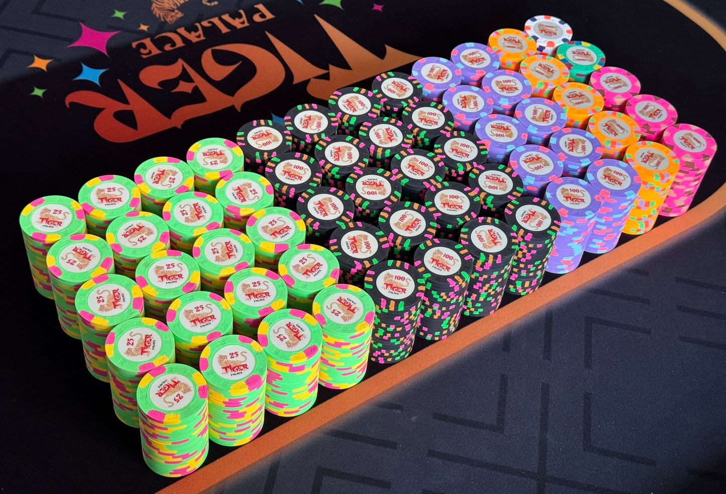 Tiger Palace (Paulson) Ultimate High Stakes Cash Set - 1200 oversized (43mm) chips