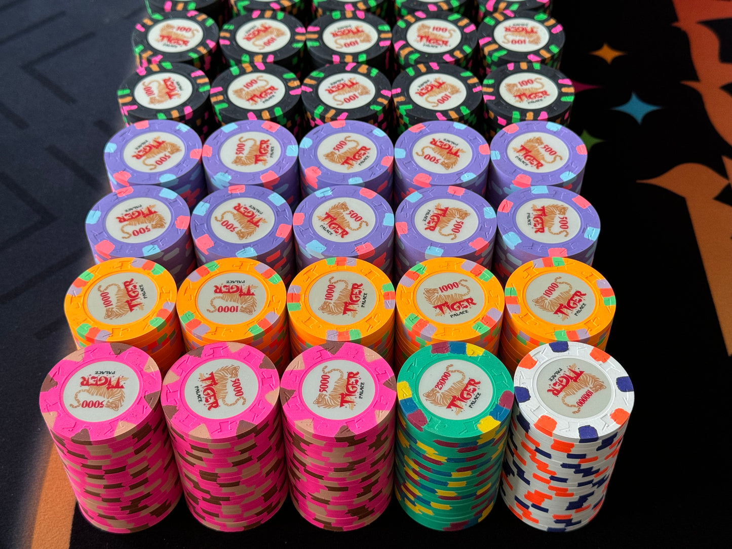 Tiger Palace (Paulson) Ultimate High Stakes Cash Set - 1200 oversized (43mm) chips