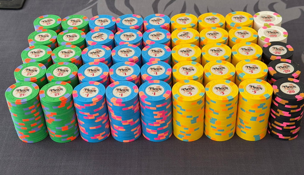 Tiger Palace (Paulson) relabeled $0.25/$0.50 Cash Set (cali colors, green fracs)- 900 Chips