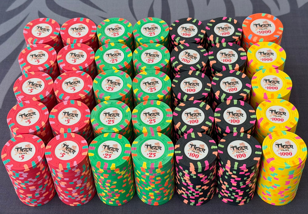 Tiger Palace (Paulson) Cash Set: Custom 'Bear Claws' - $5/$10 'Vegas' Set - 700 chips