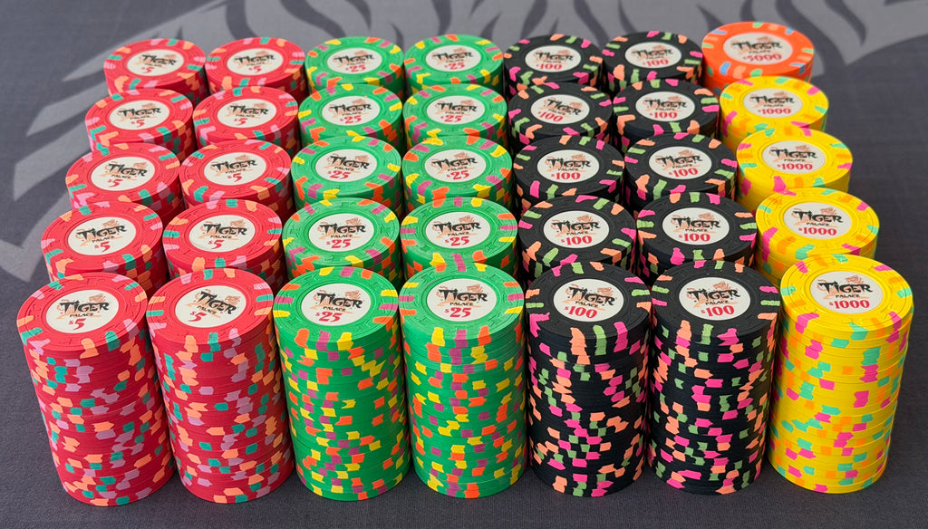 Tiger Palace (Paulson) Cash Set: Custom 'Bear Claws' - $5/$10 'Vegas' Set - 700 chips