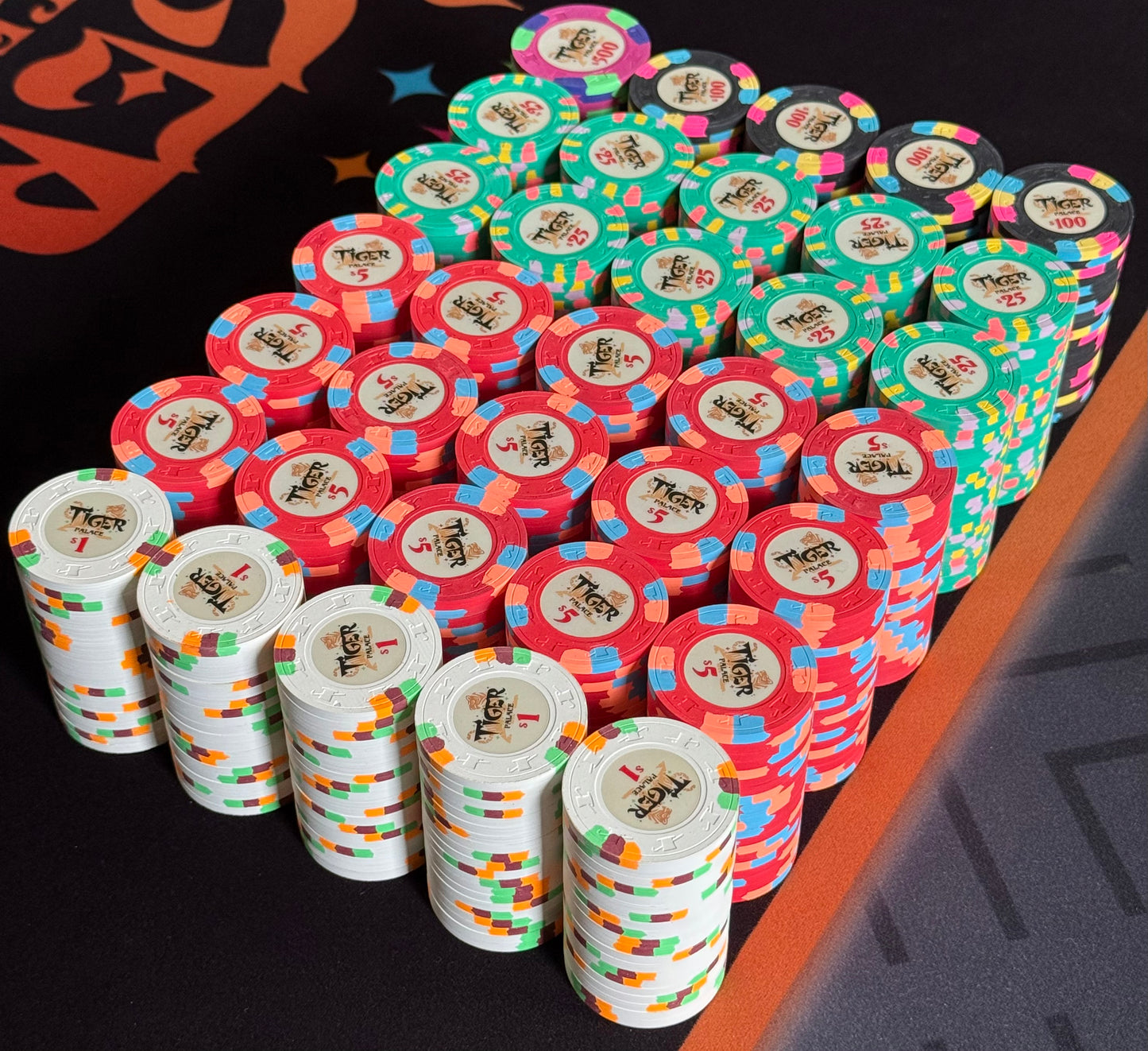 Tiger Palace (Paulson) Cash Set: VIP1 $2/$5 'Vegas' set - 700 chips