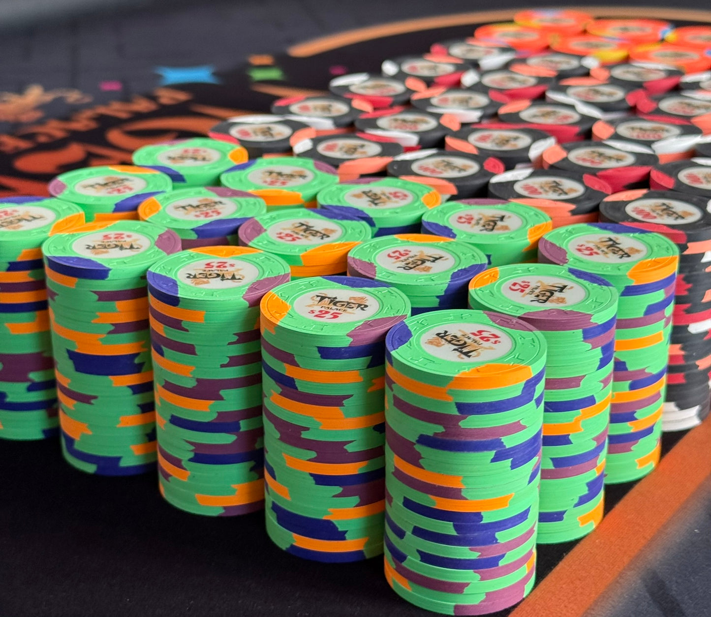 Tiger Palace (Paulson) Tri-moon 39mm High Stakes Cash Set - 1000 Chips