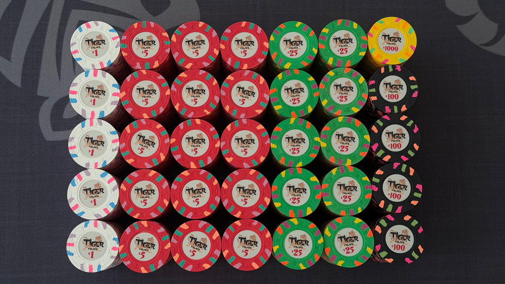 Tiger Palace (Paulson) Cash Set: Custom 'Bear Claws' - $2/$5 'Vegas' Set - 700 chips