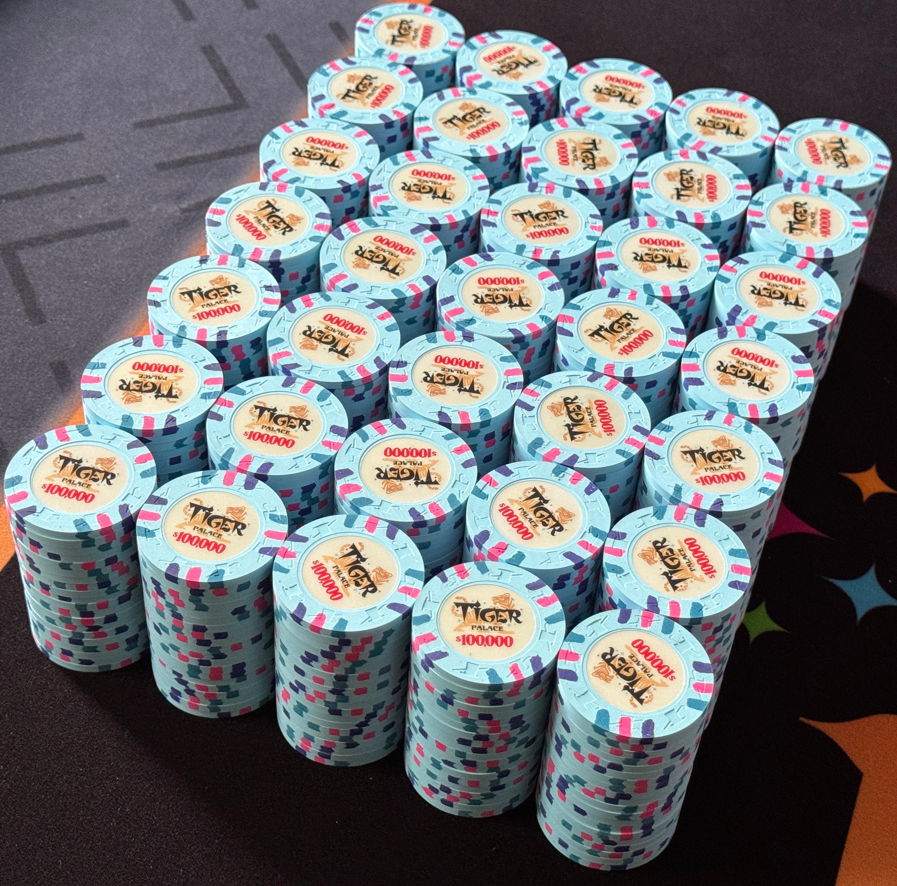 Tiger Palace (Paulson) Misc Cash $100,000 chip - Sky Blue - 43mm - One Barrel